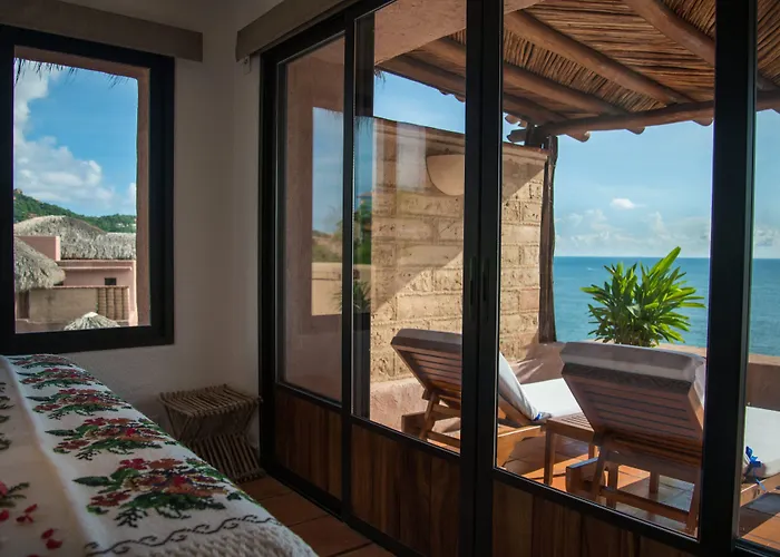 Hotel La Casa Que Canta (adults Only) Zihuatanejo